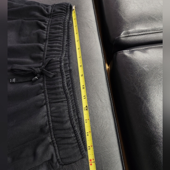 Nike Dri-Fit Jordan Zion Basketball Fleece Black Shorts DR2113-010 Men's Size XL - Picture 6 of 8